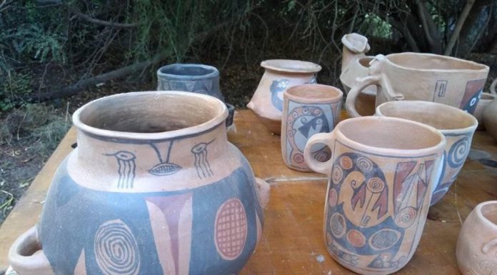 KARINA GARRETT en CASA DE YOKAVIL