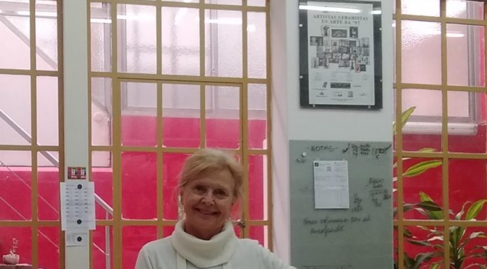 ALEJANDRA JONES – CERAMISTA