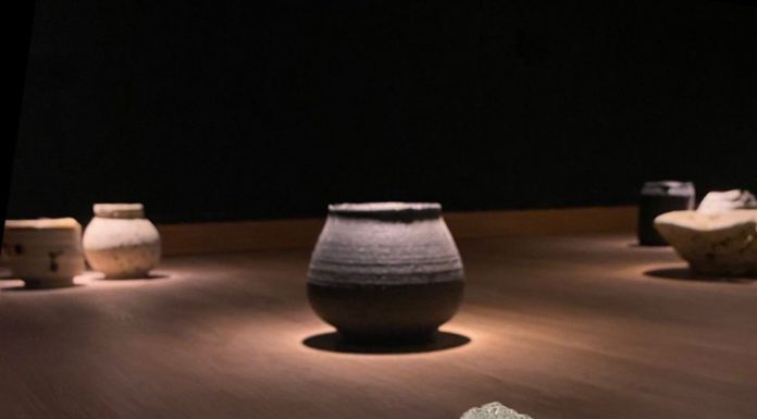 «Lo bello y lo triste (modelar lo imperfecto)» por Santiago Lena