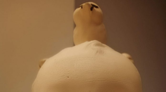 “CAUTIVOS POR EL HAMBRE” Muestra retrospectiva 2011-2023 de Jana Puig