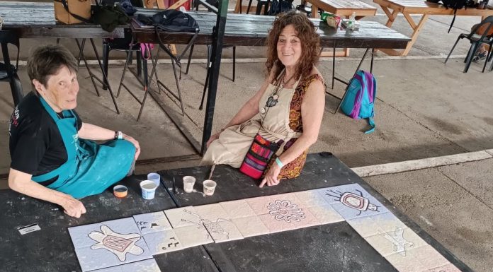 Mural Sol Rojo por Rosa Latorre y Anita Bado en 17º ENACER 2024