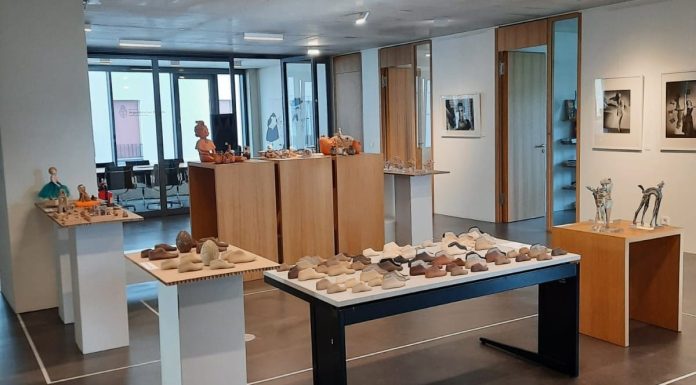 «JUGAR ES UN ARTE» ceramistas en Alemania